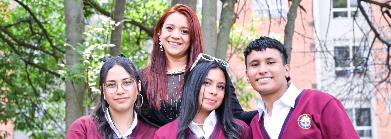 grupo de estudiantes 